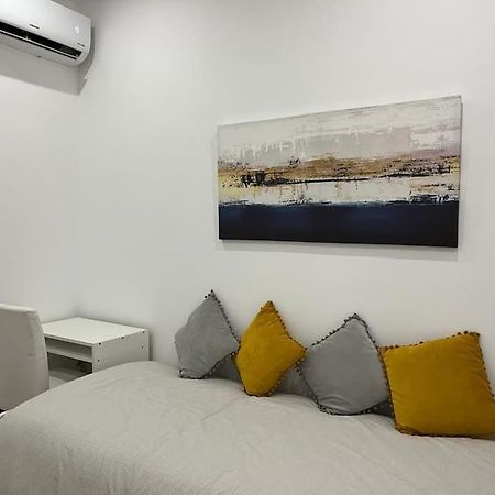Casa Da Praia Da Poca - Apartamento Lirio Estoril Buitenkant foto